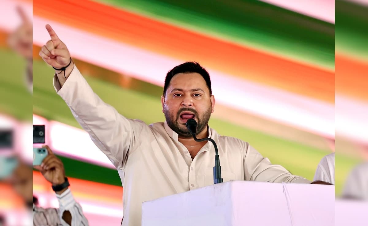 बिहार में तेजस्वी यादव ने किया 20 