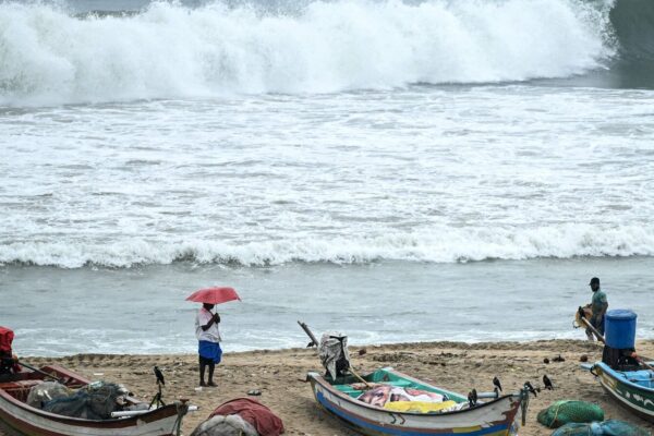 image search 1761717018275 Montha साइक्लोन का तबाही कहां-कहां पर मचा रखा है जानिए पूरी जानकारी यहां पर