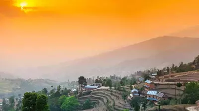 धरती में सूर्य सबसे पहले कहां पर उगता 